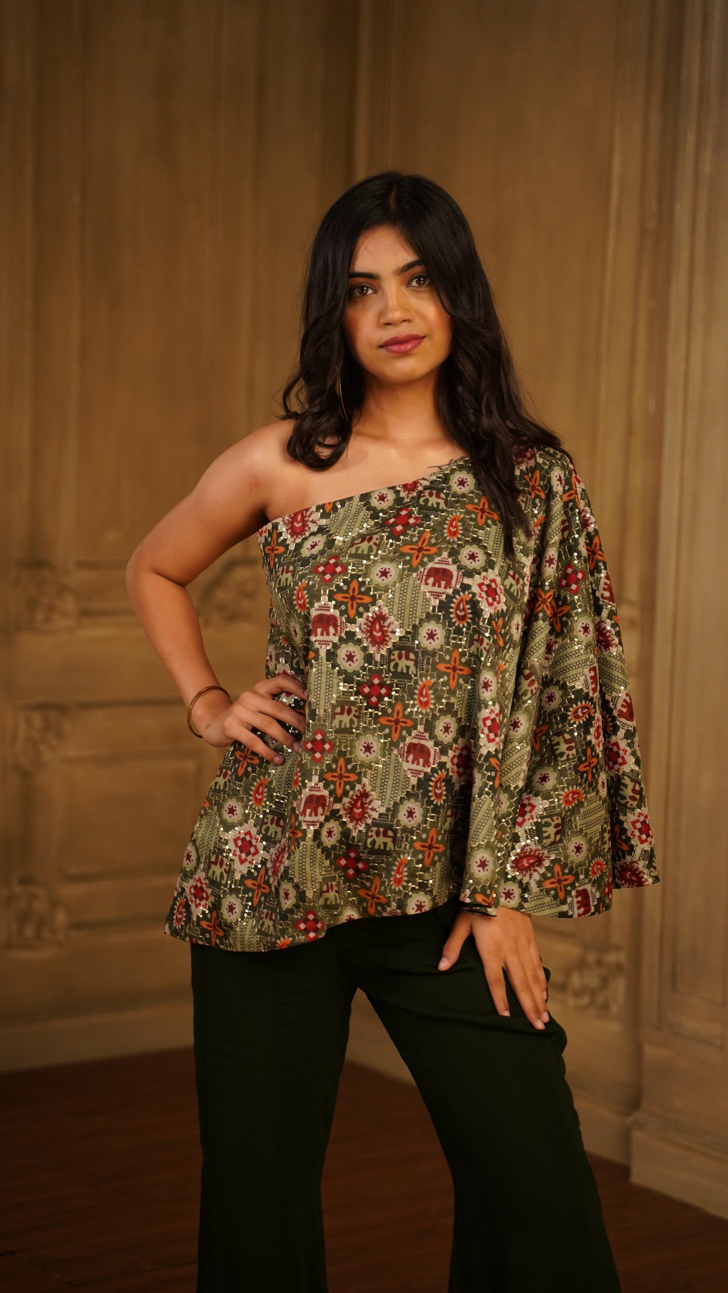 New One Shoulder Set