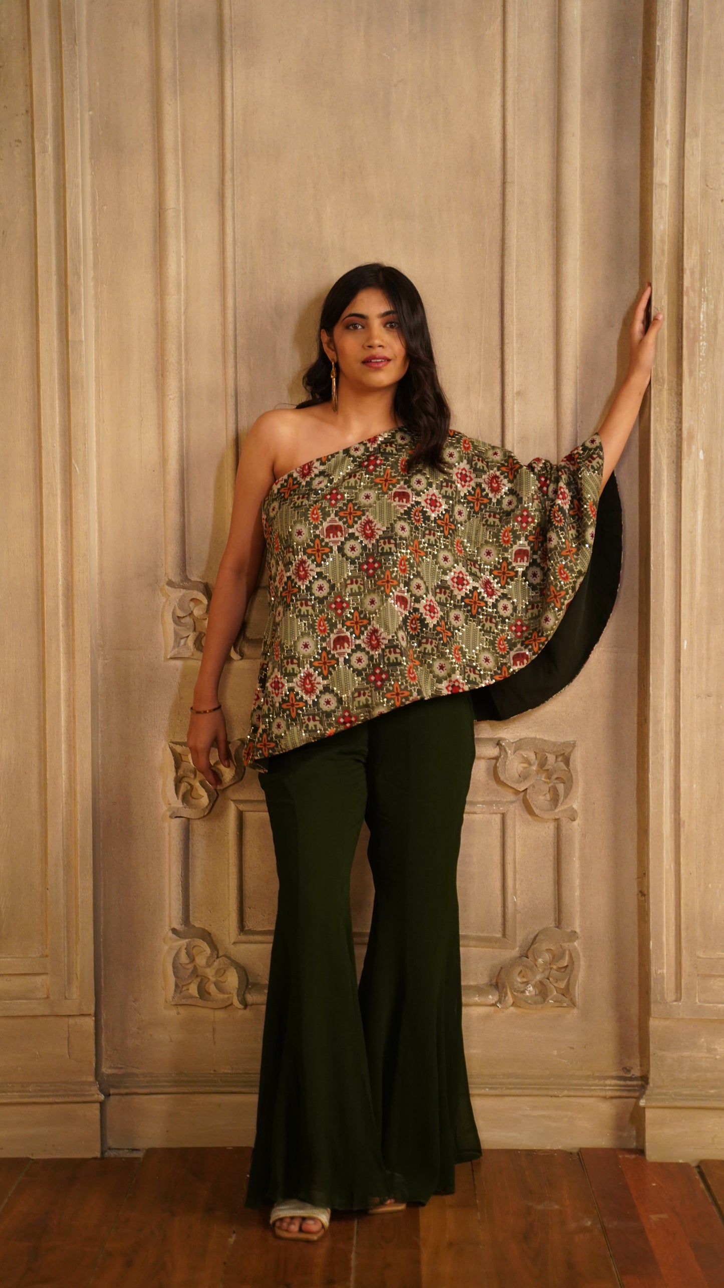 New One Shoulder Set